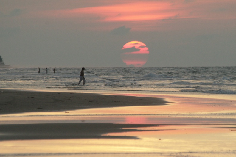 Ver, Oir y Sentir el Mar en Playa Chambor